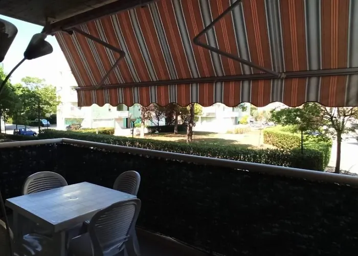 Apartment Pet Friendly *